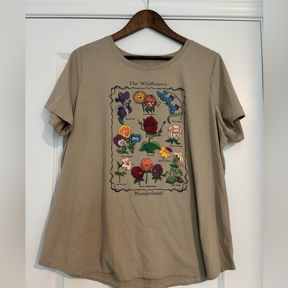Disney Alice In Wonderland Tee